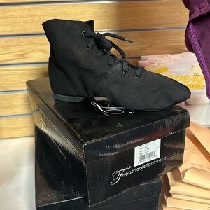 Jazz Lace Up Boots